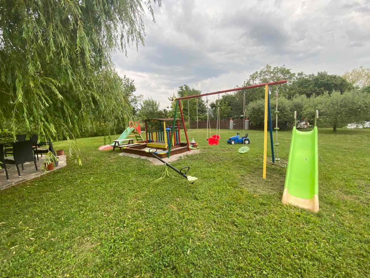 Green Place Apartments Порторож Екстериор снимка