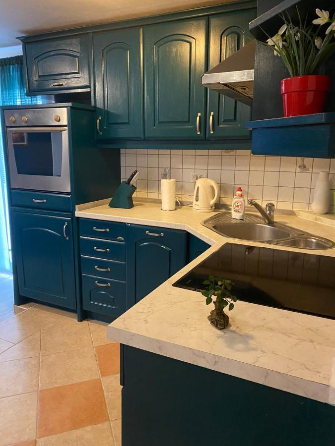 Green Place Apartments Порторож Екстериор снимка