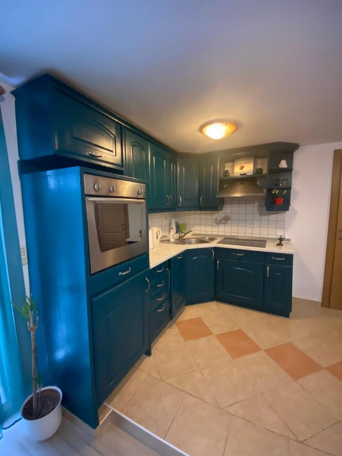 Green Place Apartments Порторож Екстериор снимка