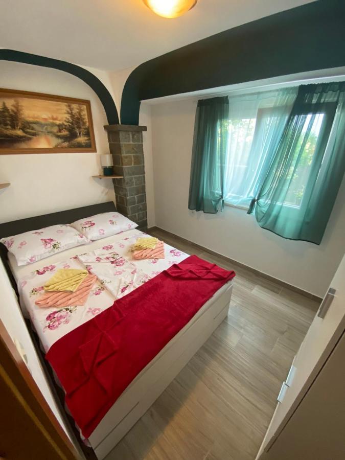 Green Place Apartments Порторож Екстериор снимка
