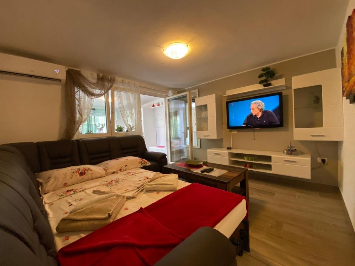 Green Place Apartments Порторож Екстериор снимка