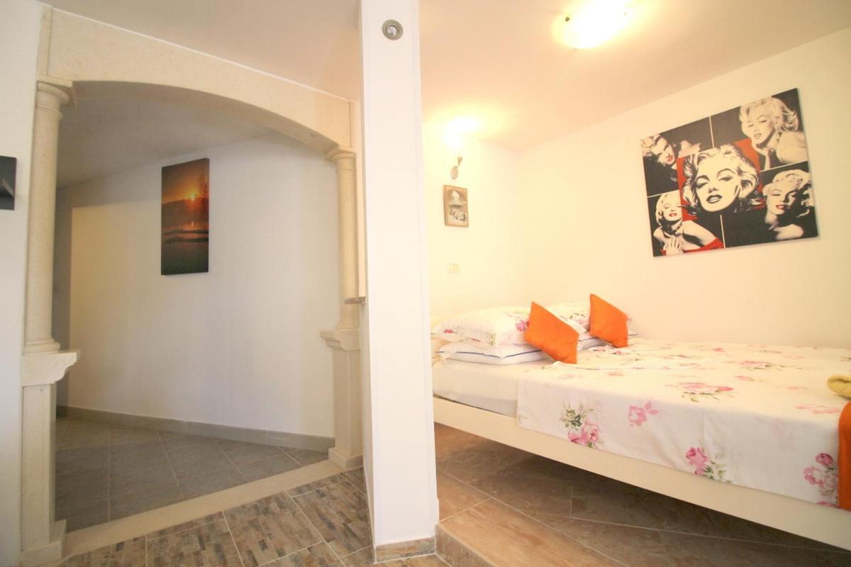 Green Place Apartments Порторож Екстериор снимка