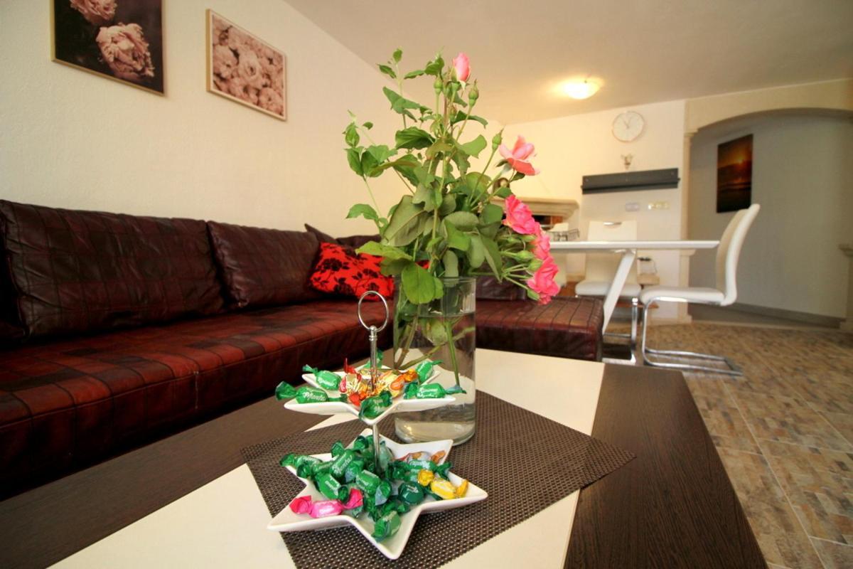 Green Place Apartments Порторож Екстериор снимка