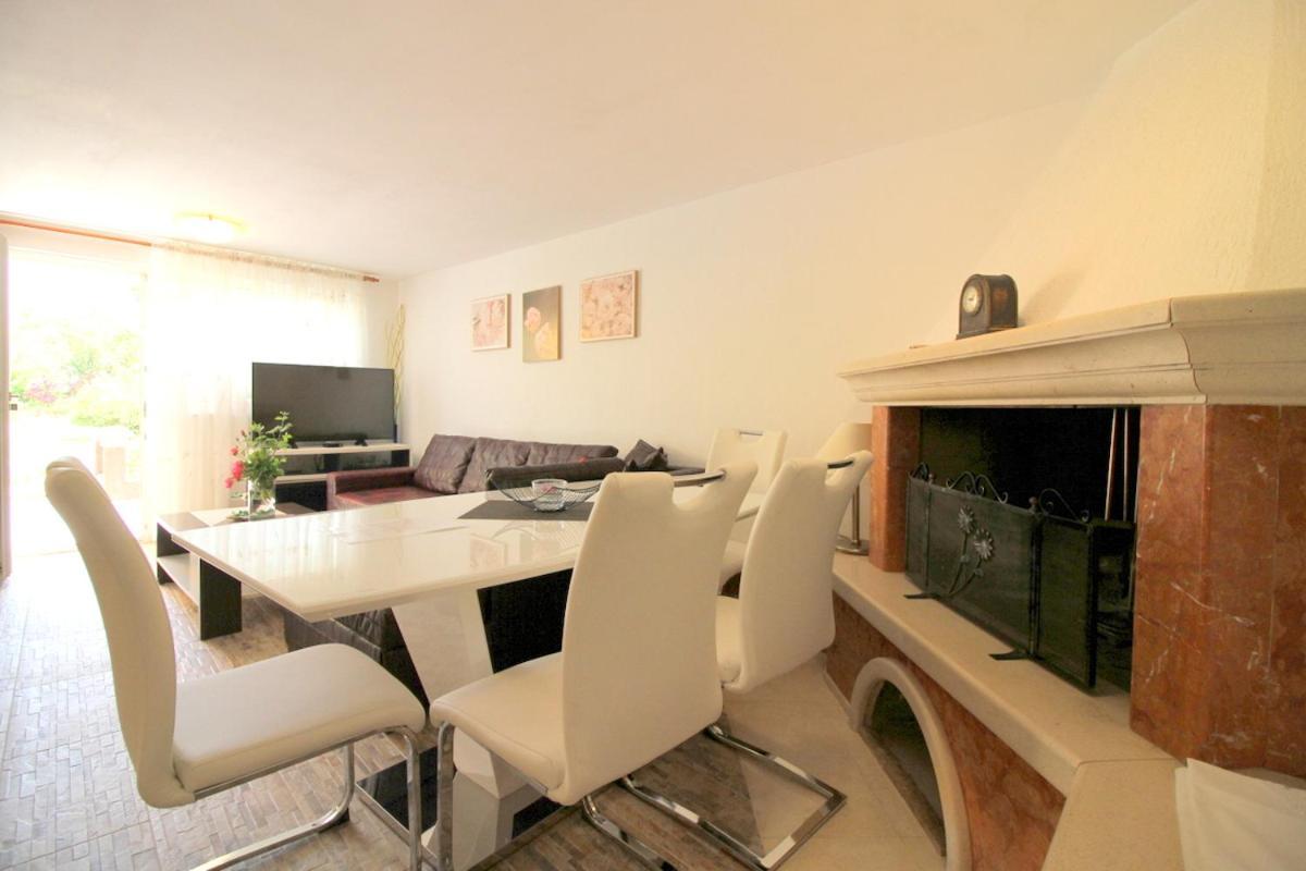 Green Place Apartments Порторож Екстериор снимка