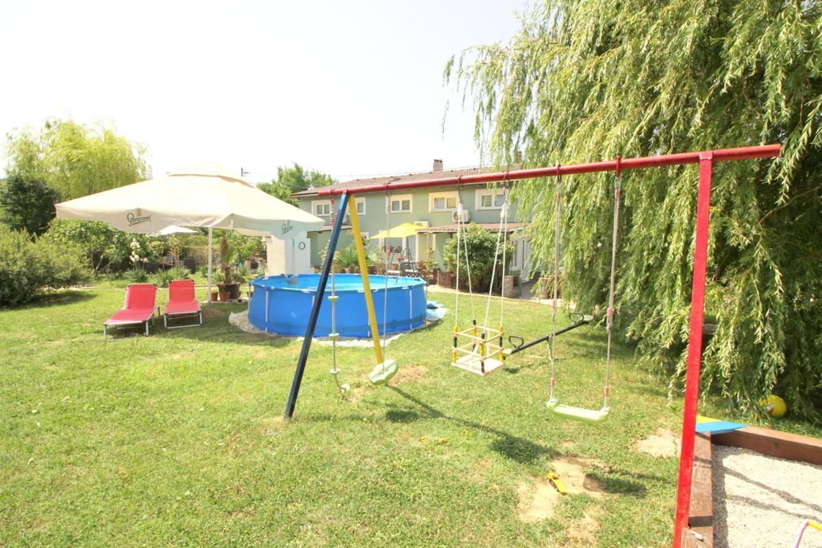Green Place Apartments Порторож Екстериор снимка