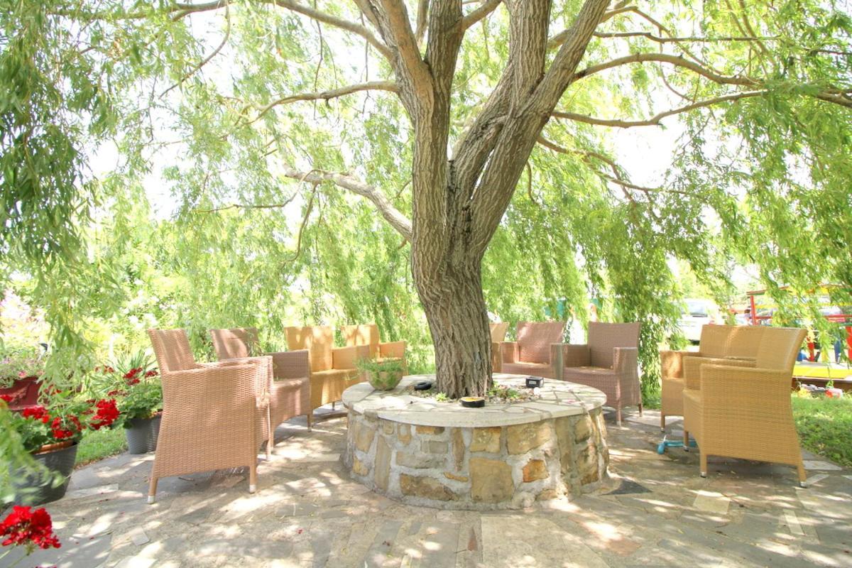 Green Place Apartments Порторож Екстериор снимка